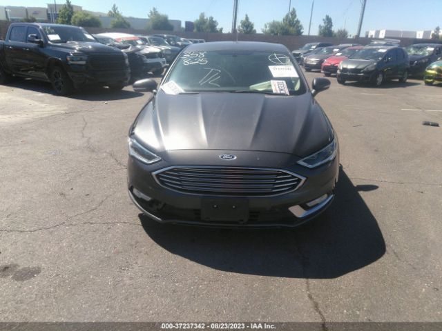 3FA6P0PU2HR329833 Ford Fusion Energi Se