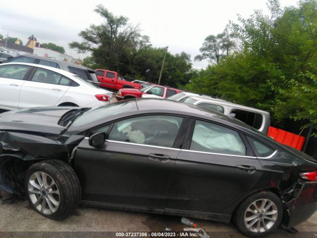 3FA6P0LU2LR188681 Ford Fusion Hybrid Se