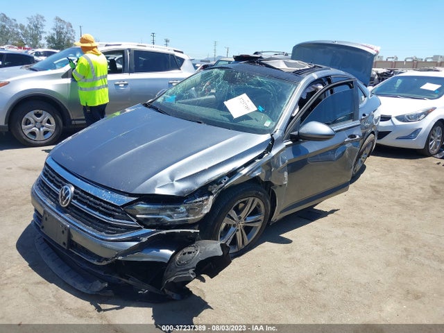 3VW7M7BU2NM003012 Volkswagen JETTA SE