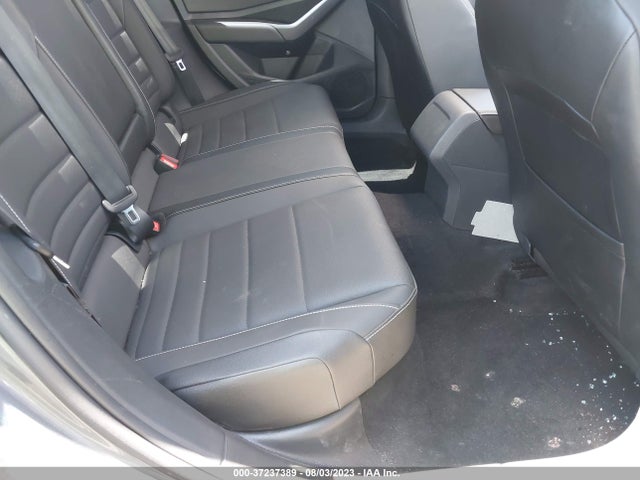 3VW7M7BU2NM003012 Volkswagen JETTA SE