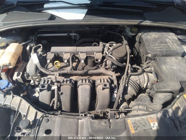 2016 FORD FOCUS SE VIN: 1FADP3F27GL300902