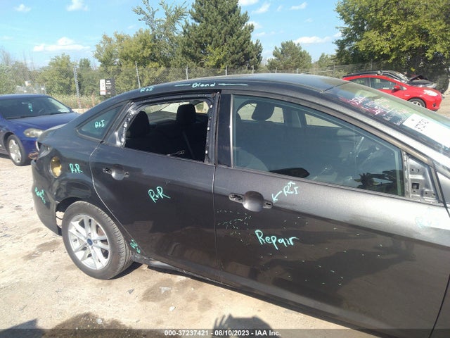 2016 FORD FOCUS SE VIN: 1FADP3F27GL300902