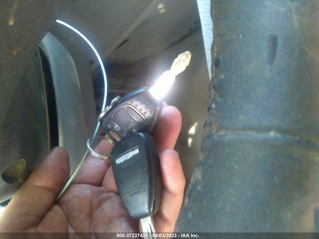 2006 DODGE GRAND CARAVAN SXT VIN: 2D4GP44L56R822686