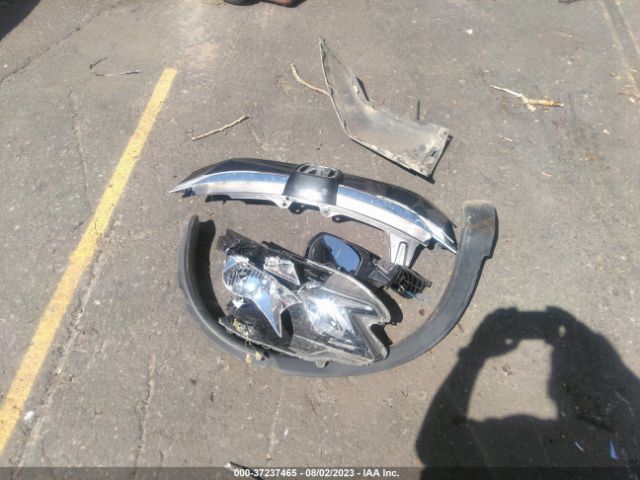2HKRM4H47GH704137 Honda CR-V SE