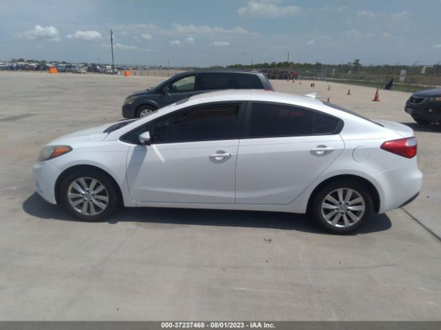 KNAFX4A68E5161199 KIA FORTE LX