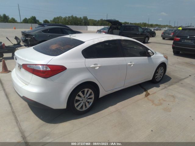 KNAFX4A68E5161199 KIA FORTE LX