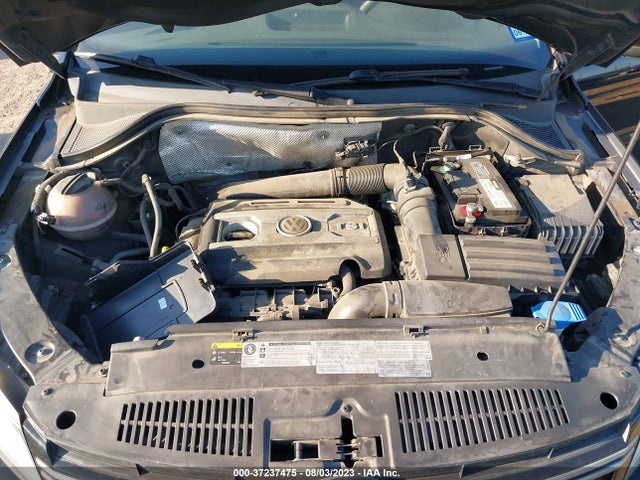 WVGAV7AX4FW575360 Volkswagen TIGUAN S