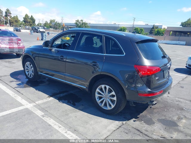 WA1LFAFP9EA113981 Audi Q5 Premium Plus