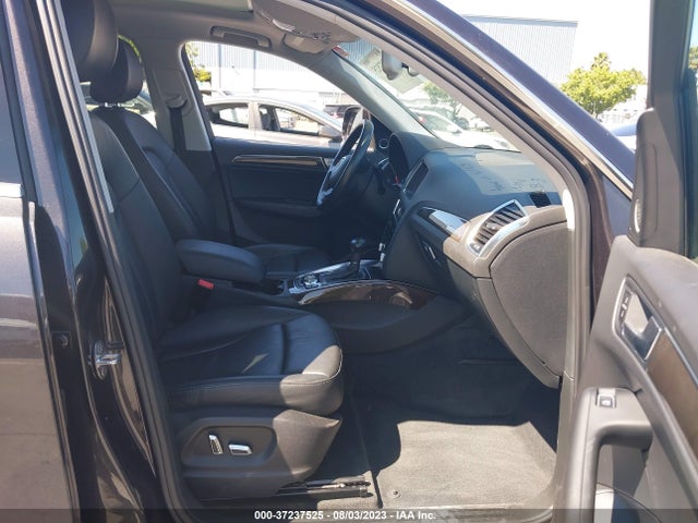 WA1LFAFP9EA113981 Audi Q5 Premium Plus