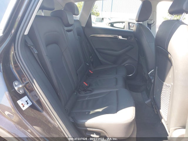 WA1LFAFP9EA113981 Audi Q5 Premium Plus