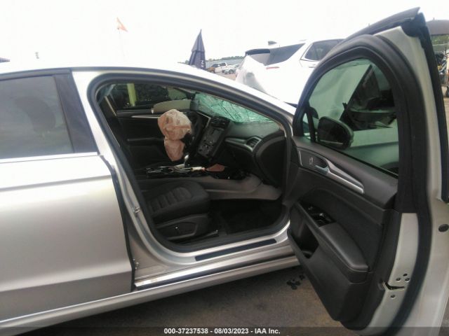 3FA6P0H73GR175799 Ford FUSION SE