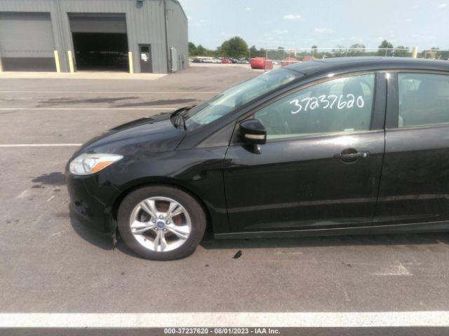1FADP3K29EL144929 Ford FOCUS SE
