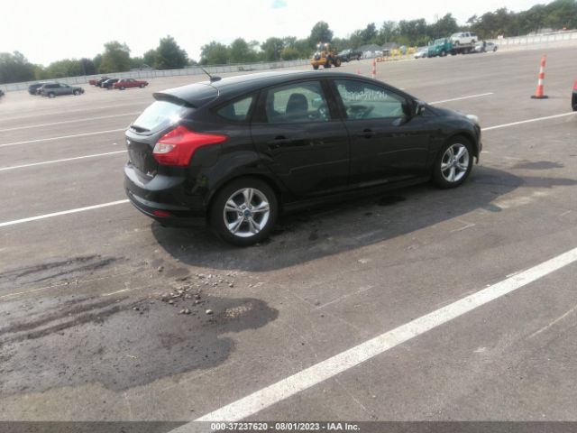 1FADP3K29EL144929 Ford FOCUS SE