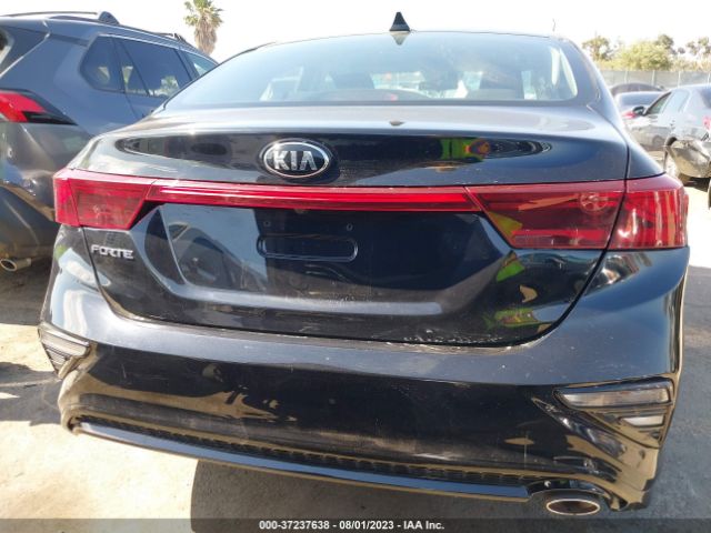 3KPF24AD5ME331912 KIA Forte Lxs