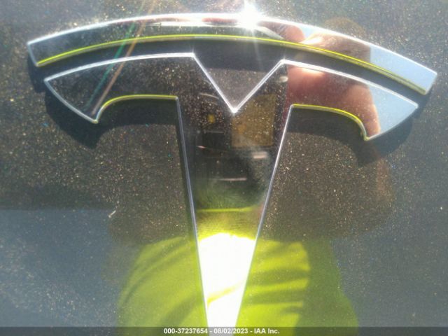 5YJ3E1EA3KF298473 Tesla Model 3 Range