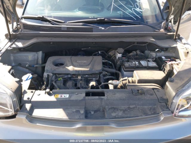KNDJN2A28H7464884 KIA Soul Base