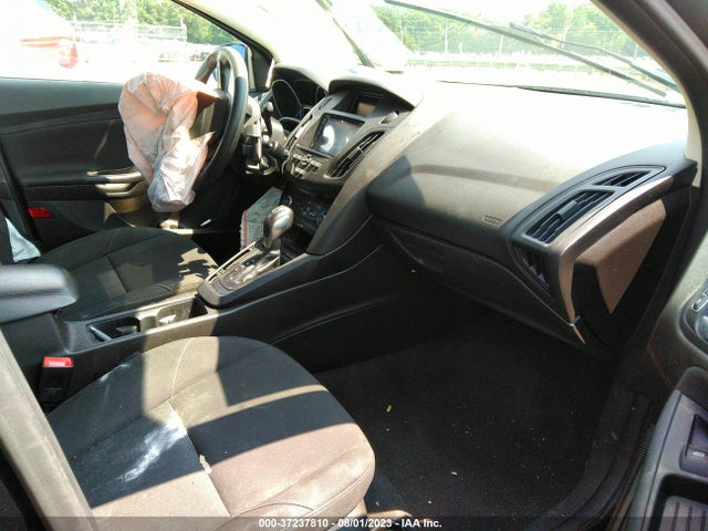 2016 FORD FOCUS SE VIN: 1FADP3F20GL278824