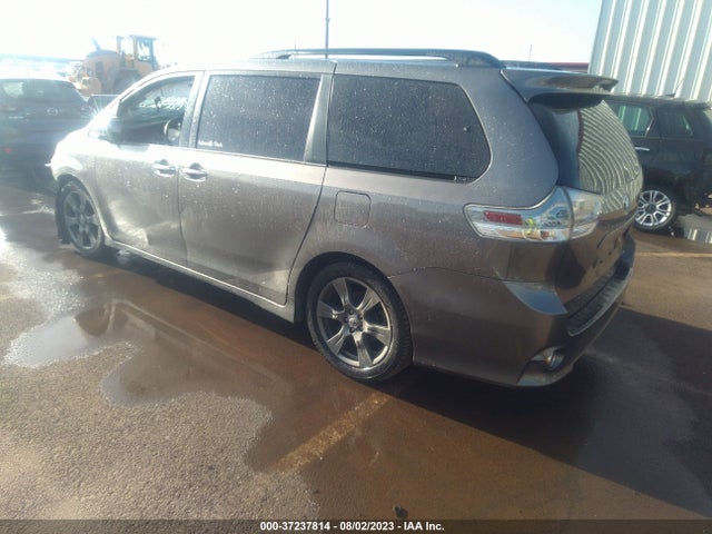 Toyota SIENNA SE 2017 5TDXZ3DC5HS887615 Image 10