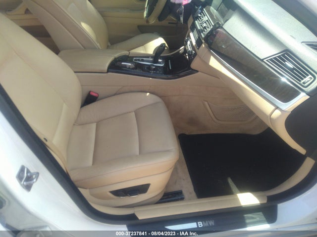 2012 BMW 528I VIN: WBAXG5C56CDW93987
