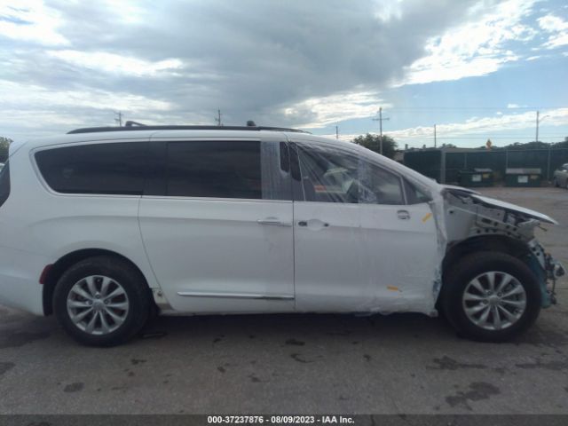 2C4RC1BG6HR533874 Chrysler Pacifica Touring-l