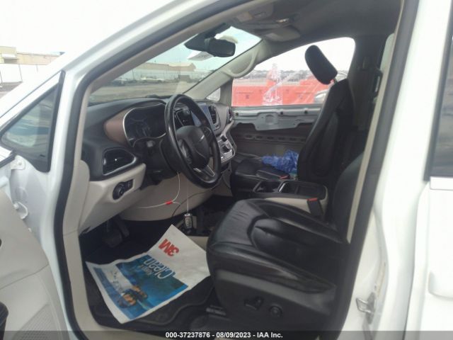 2C4RC1BG6HR533874 Chrysler Pacifica Touring-l