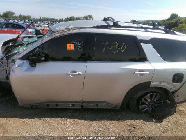 5N1DR3BC4NC246664 Nissan Pathfinder Sv