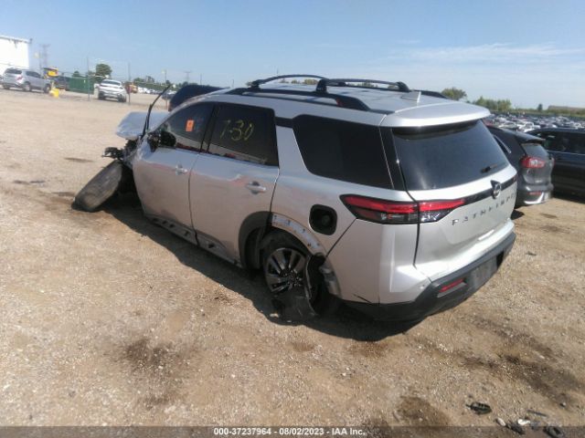 5N1DR3BC4NC246664 Nissan Pathfinder Sv