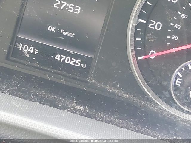 5XXG14J2XMG064814 KIA K5 LXS