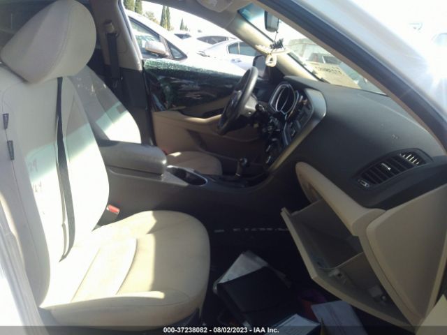 KNAGM4A71F5646744 KIA Optima Lx