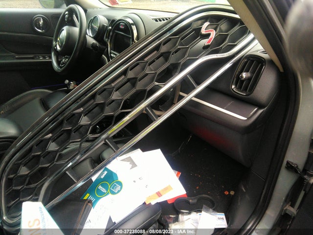 2017 MINI COUNTRYMAN WMZYT5C34H3D79594 Photo 4