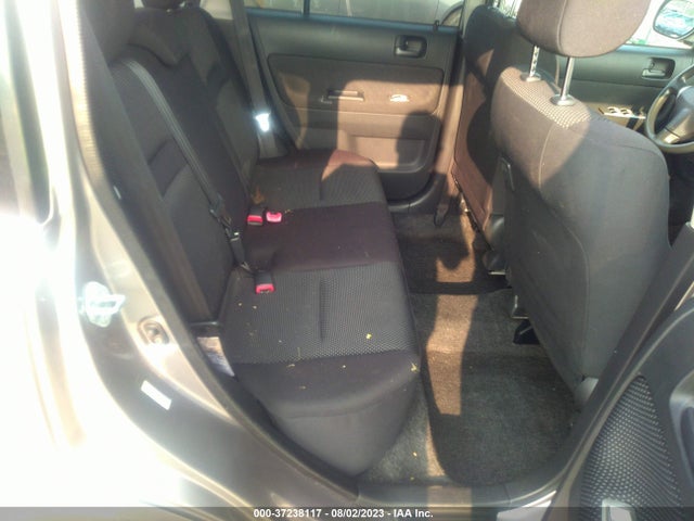 2004 SCION XB VIN: JTLKT324140150761