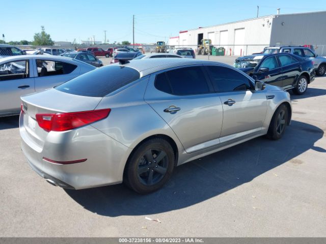KNAGM4A72F5582200 KIA Optima Lx