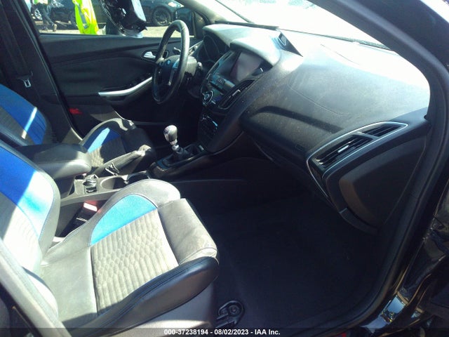 2013 FORD FOCUS ST VIN: 1FADP3L92DL210943