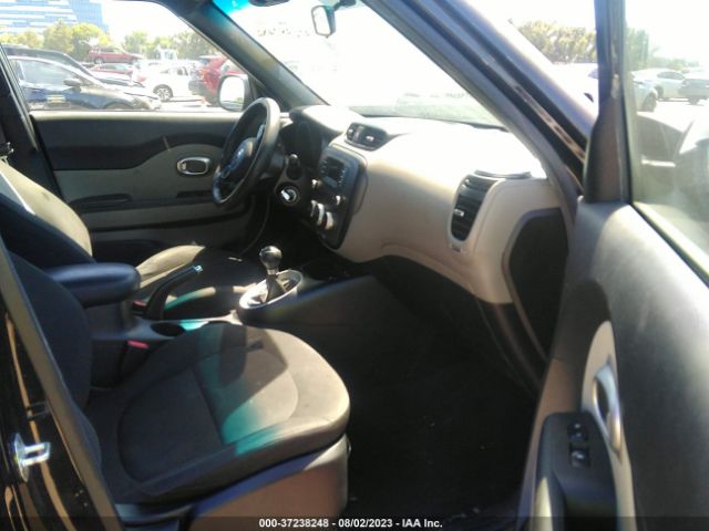 KNDJN2A21E7724781 KIA Soul Base