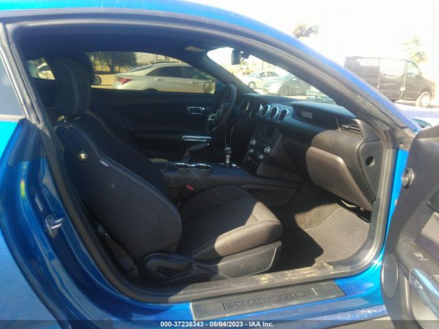 1FA6P8AM6H5250417 Ford Mustang V6