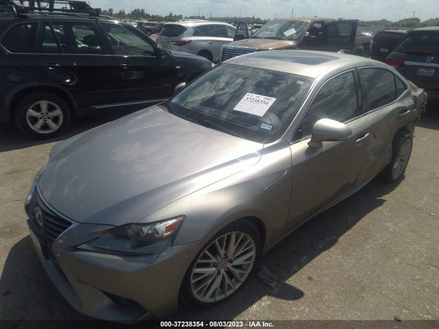 Lexus IS 250 2014 JTHBF1D21E5018038 Image 2