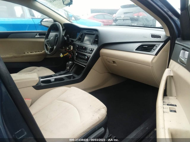 2016 HYUNDAI SONATA 2.4L SE VIN: 5NPE24AF3GH374934