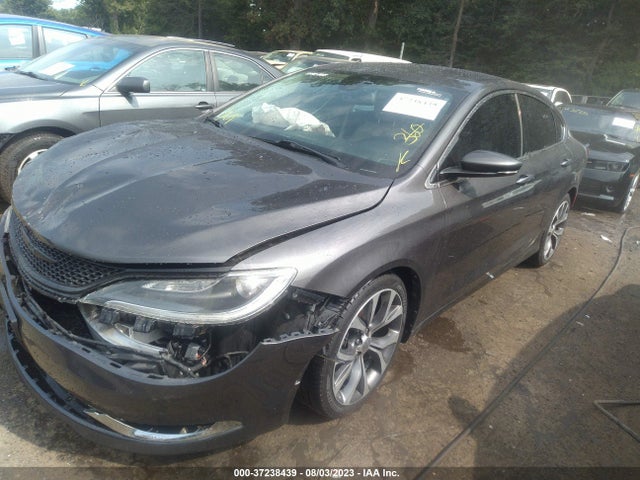 Chrysler 200 C 2015 1C3CCCCG0FN515515 Image 2