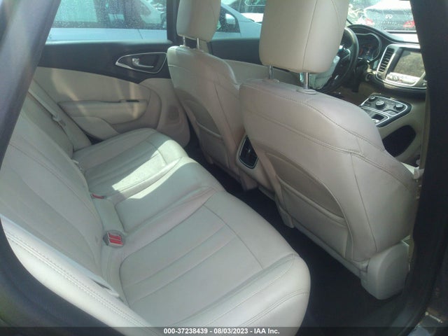 Chrysler 200 C 2015 1C3CCCCG0FN515515 Image 8