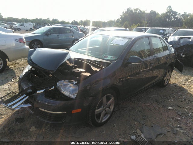 2010 VOLKSWAGEN JETTA SEDAN LIMITED VIN: 3VWAZ7AJ6AM126269