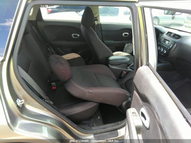 KNDJN2A24F7138786 KIA Soul Base
