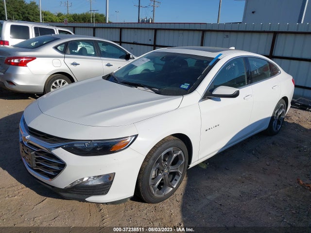 Chevrolet MALIBU LT 2023 1G1ZD5ST5PF190703 Image 2