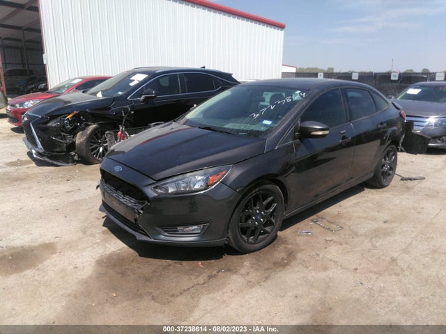 Ford FOCUS SE 2016 1FADP3F29GL318897 Image 2