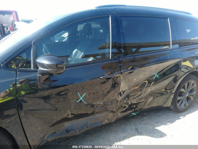 Chrysler Pacifica Touring L 2019 2C4RC1BG8KR627830 Image 6