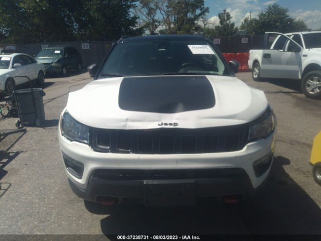 3C4NJDDB8MT564672 Jeep Compass Trailhawk