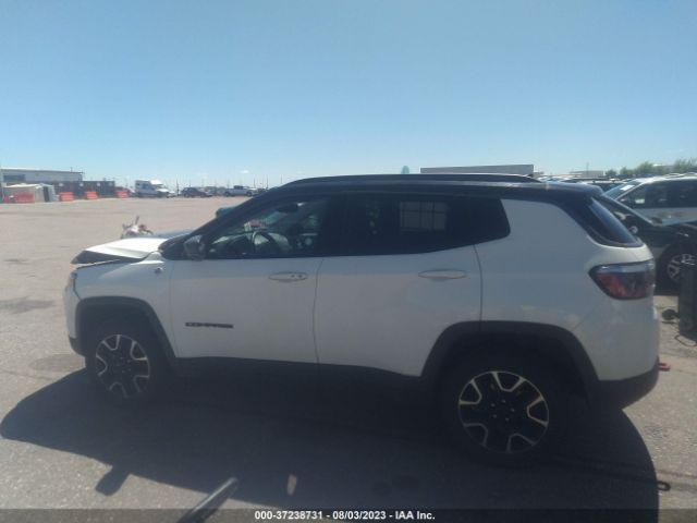 3C4NJDDB8MT564672 Jeep Compass Trailhawk