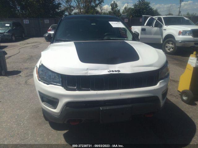 3C4NJDDB8MT564672 Jeep Compass Trailhawk