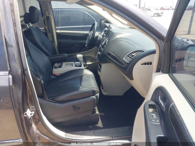 2C4RC1CGXFR582300 Chrysler Town & Country Touring-l