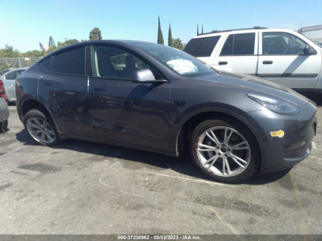 7SAYGDEE9NF440191 Tesla Model Y Long Range