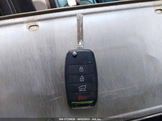 KNDJN2A21G7376564 KIA Soul Base